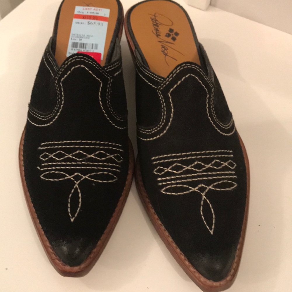 Patricia Nash pointed mule size 7.5